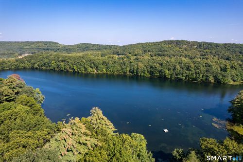 20 W Lakeview Dr, Granby, CT, 06035-1424 | Card Image