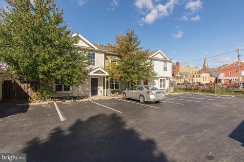 b3-56 S Charlotte St, POTTSTOWN, PA, 19464-5905 | Card Image