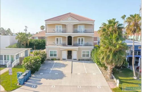 4-104 E Tarpon St, South Padre Island, TX, 78597-6816 | Card Image