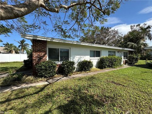 1-821 Courtington Ln, Fort Myers, FL, 33919-3275 | Card Image