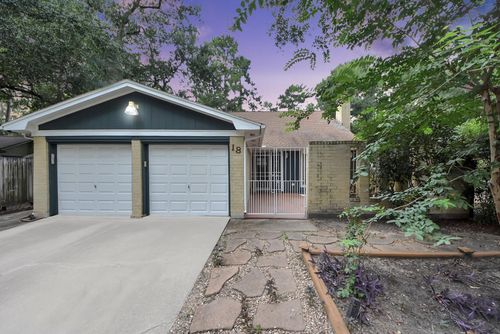 18 N Deerfoot Cir, The Woodlands, TX, 77380-1592 | Card Image