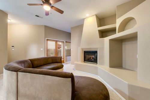 4709 Spanish Sun Ave Ne, Albuquerque, NM, 87110-9109 | Card Image
