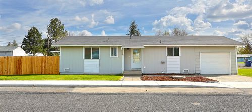 506 N Grace St, Medical Lake, WA, 99022 | Card Image