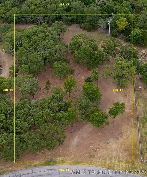 5332 Oak Timber Dr, Tulsa, OK, 74131-2668 | Card Image