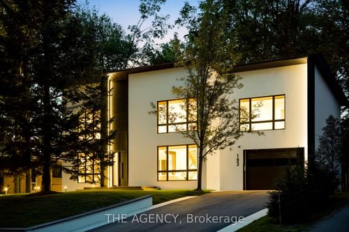 193 Beechwood Cres, Newmarket, ON, L3Y1W2 | Card Image