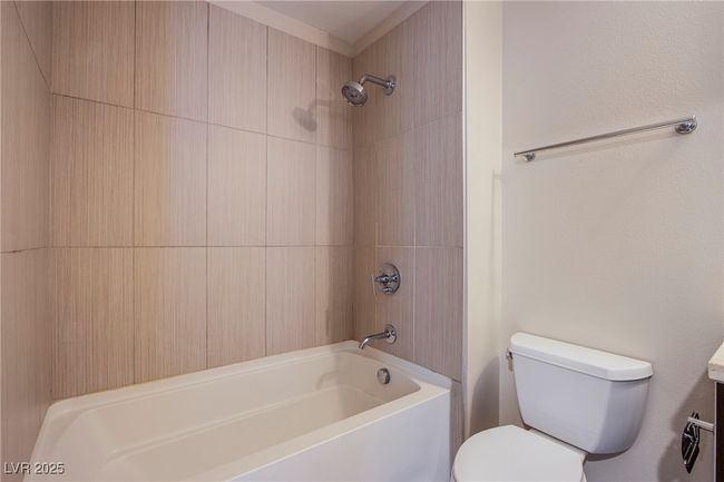 228 - 8925 W Flamingo Rd, Condo with 3 bedrooms, 3 bathrooms and null parking in Las Vegas NV | Image 60