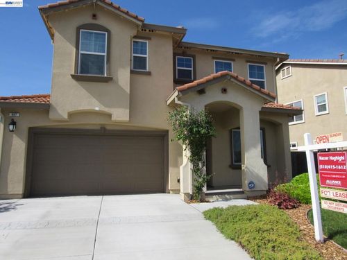 607 Guild Rd, Vacaville, CA, 95688-8870 | Card Image