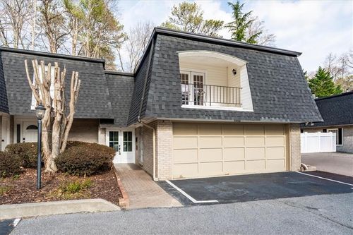 5490 Chemin De Vie, Sandy Springs, GA, 30342-2561 | Card Image