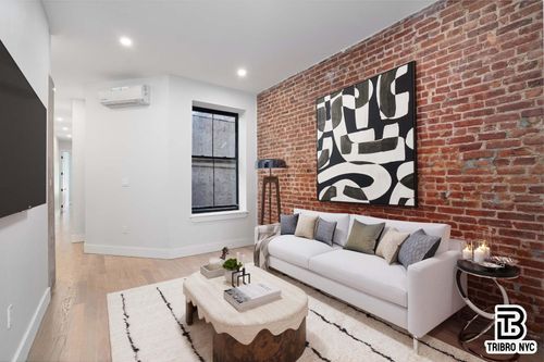 1r-62-15 Catalpa Ave, Ridgewood, NY, 11385-5224 | Card Image