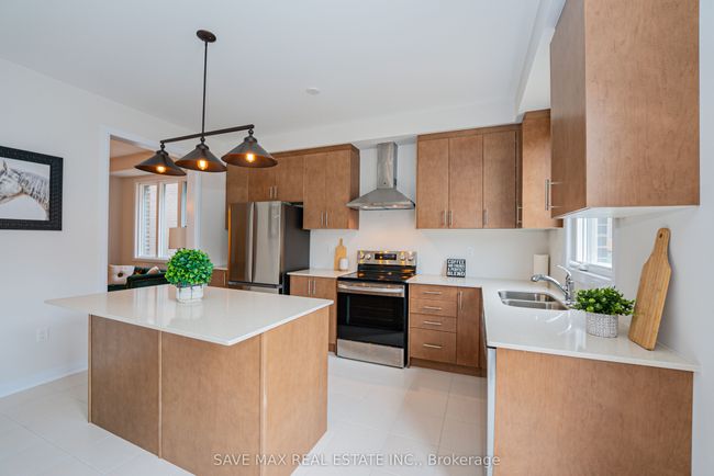 31 Player Dr, House other with 4 bedrooms, 4 bathrooms and 4 parking in Erin ON | Image 16