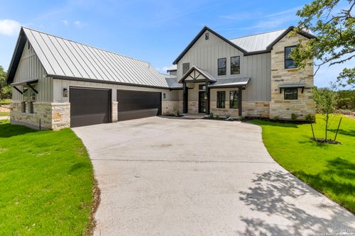 1 Squaw Cir, Wimberley, TX, 78676-2149 | Card Image