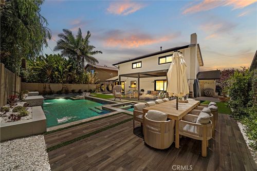 6431 Reubens Dr, Huntington Beach, CA, 92647 | Card Image