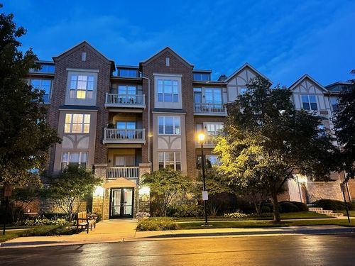 unit-305-1914 Farnsworth Ln, Northbrook, IL, 60062-3774 | Card Image