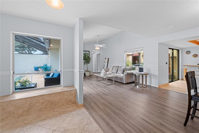 1 - 5003 Nassau Cir, Condo with 3 bedrooms, 2 bathrooms and null parking in ORLANDO FL | Image 5