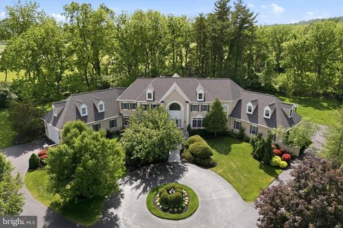 5 Wingate Ct, Flourtown, PA, 19031-1117 | Card Image
