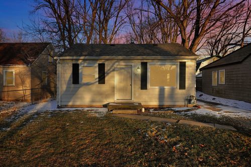 4927 Starr Ave, Lansing, MI, 48910-5001 | Card Image