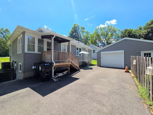 3823 Wonder Lake Rd, Wonder Lake, IL, 60097-9293 | Card Image