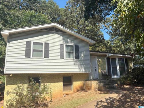 1024 Rose Hill Cir, HUEYTOWN, AL, 35023-3661 | Card Image