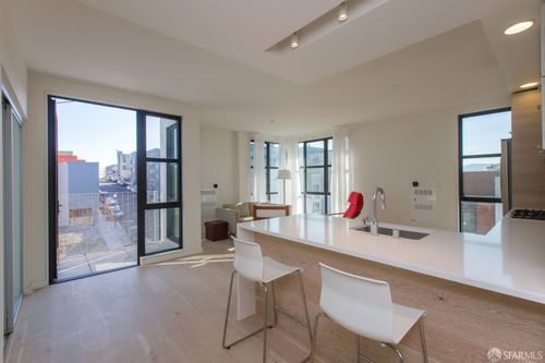 509-451 Donahue St, San Francisco, CA, 94124-3367 | Card Image