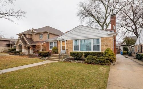 1705 S Crescent Ave, Park Ridge, IL, 60068-5311 | Card Image