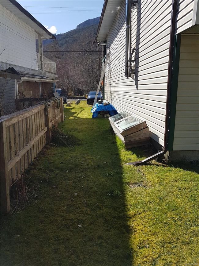 543 N Maquinna Dr, House other with 4 bedrooms, 2 bathrooms and 4 parking in Tahsis BC | Image 40