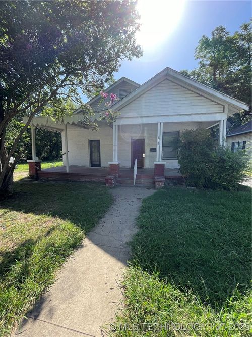 610 C St Nw, Ardmore, OK, 73401-5832 | Card Image
