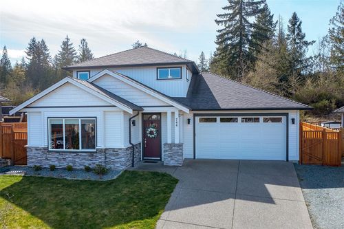 744 James Pl, Ladysmith, BC, V9G0A5 | Card Image
