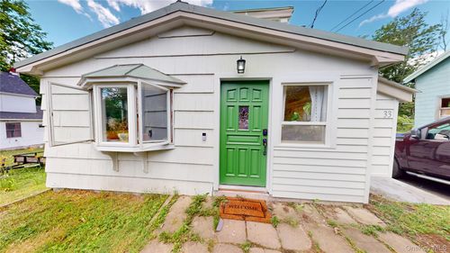 33 Academy Ave, Sparrow Bush, NY, 12780-5533 | Card Image