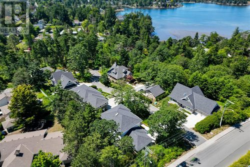 3147 Bowkett Pl, Victoria, BC, V8Z1K9 | Card Image