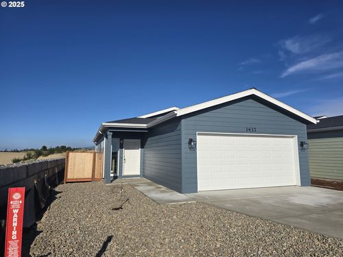 1437 53rd St, Florence, OR, 97439 | Card Image