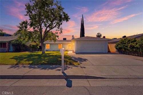 1621 W Westfield Ave, Porterville, CA, 93257-1348 | Card Image