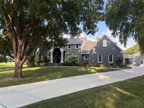 2713 N Wilderness Ct, Wichita, KS, 67226-2109 | Card Image