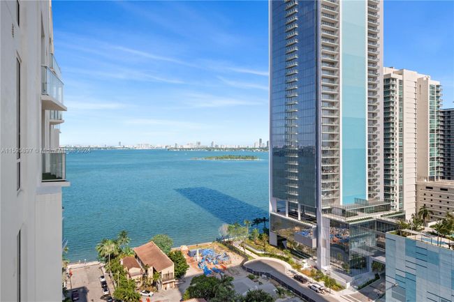 1702 - 601 Ne 27th St, Condo with 2 bedrooms, 2 bathrooms and null parking in Miami FL | Image 8