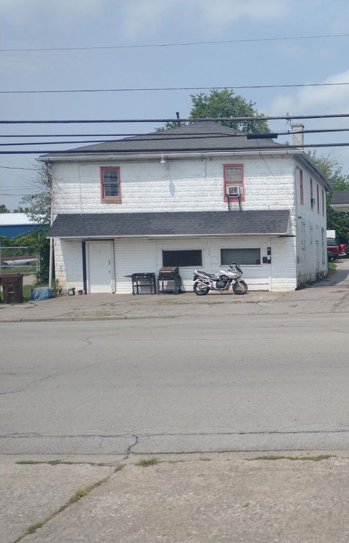 135 E Broadway St, Winchester, KY, 40391-2053 | Card Image