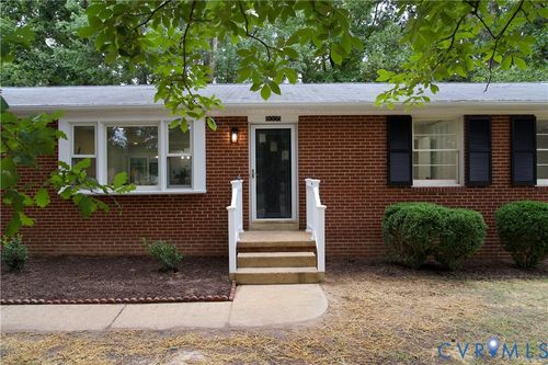 8005 Wynbrook Ln, Mechanicsville, VA, 23111-3555 | Card Image