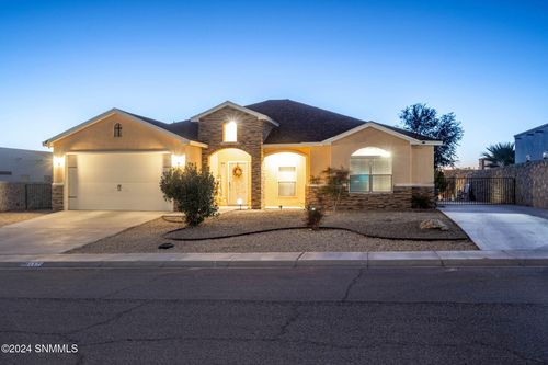 4571 Mesa Central Drive, Las Cruces, NM, 88011 | Card Image