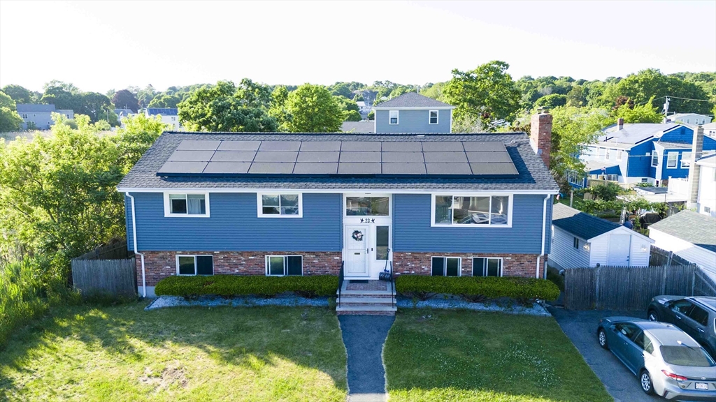 Milan Ave, Saugus, MA 01906