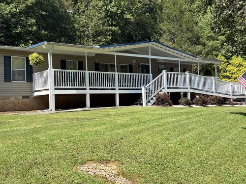 636 Blue Ridge Park Dr, Hayesville, NC, 28904-7681 | Card Image