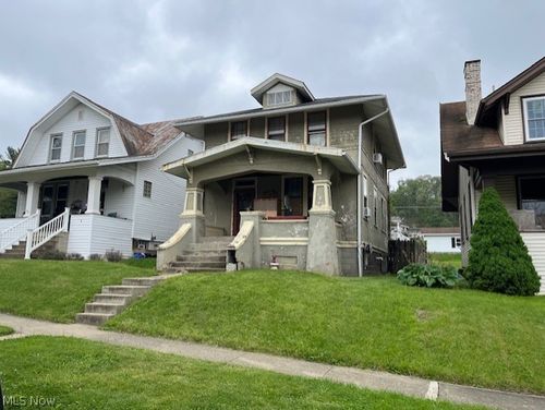 5 Park Ave, Beech Bottom, WV, 26030-1019 | Card Image