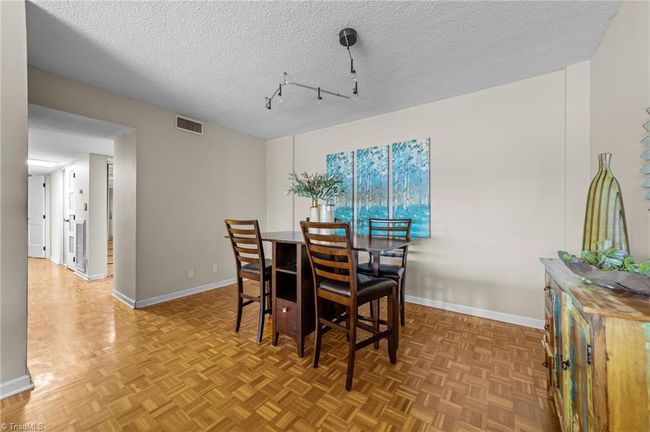 UNIT-906 - 1101 N Elm St, House other with 2 bedrooms, 2 bathrooms and null parking in Greensboro NC | Image 13