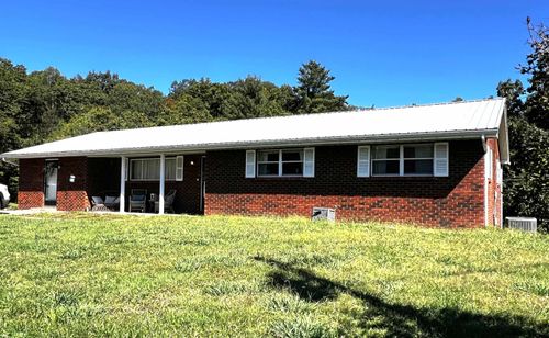 222 Meadowbrooke Rd, Ashland, KY, 41102-7922 | Card Image