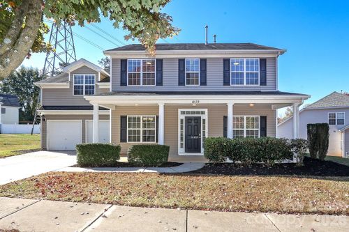 10122 Victoria Blake Dr, Cornelius, NC, 28031-9396 | Card Image