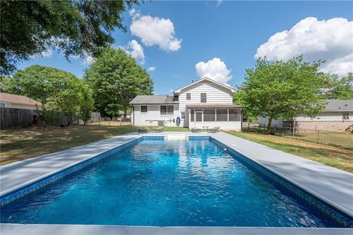 875 White Oak Court, Lawrenceville, GA, 30046 | Card Image