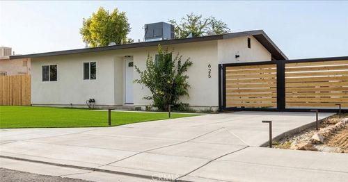 82360 Tahquitz Ave, Indio, CA, 92201-3167 | Card Image