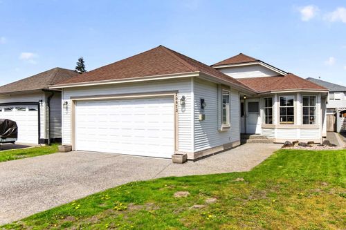 20673 River Rd W, Maple Ridge, BC, V2X0P3 | Card Image