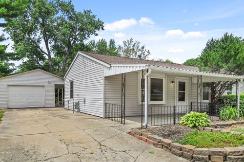 1411 Scottsdale Dr, Champaign, IL, 61821-4743 | Card Image