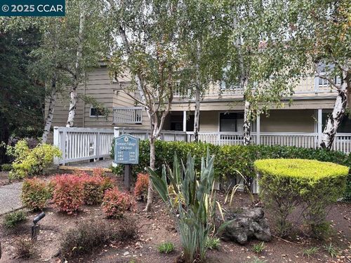 398 Mill Rd, Martinez, CA, 94553-4171 | Card Image