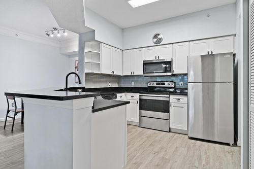 apt-9206-9857 Baywinds Dr, West Palm Beach, FL, 33411-1843 | Card Image