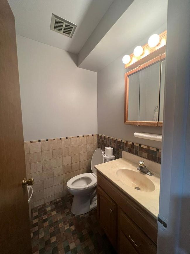1316 S Quail Walk, Townhouse with 3 bedrooms, 2 bathrooms and 1 parking in Mount Prospect IL | Image 5