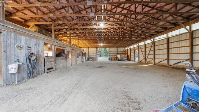 12255 Williams Rd, House other with 5 bedrooms, 2 bathrooms and 3 parking in Homerville OH | Image 7